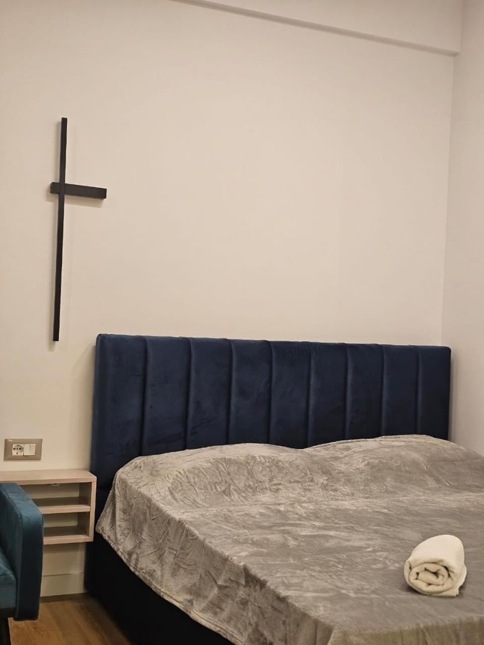 Main 3 * Tirana